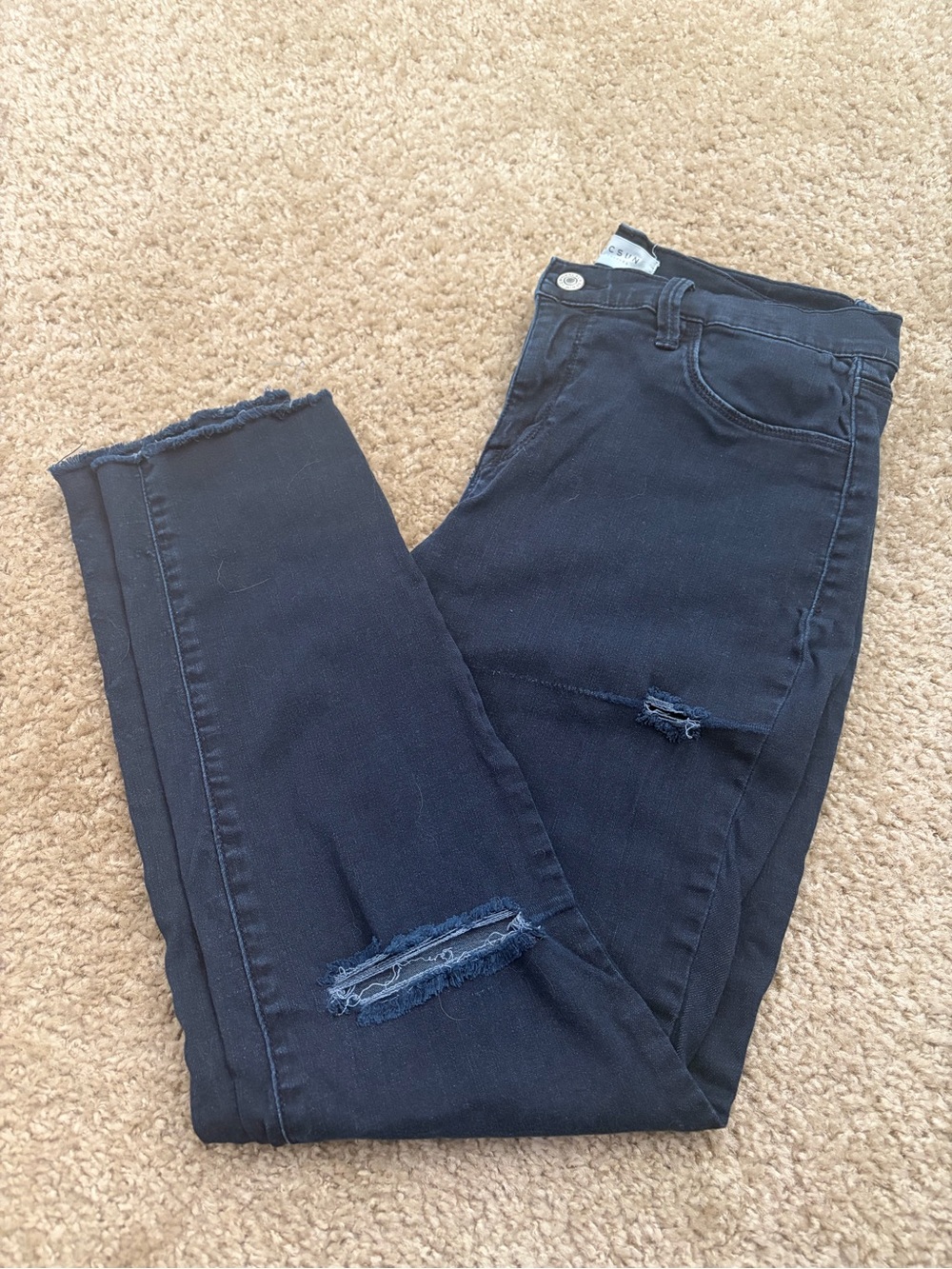 PacSun Distressed Dark Wash Ankle Jeggings